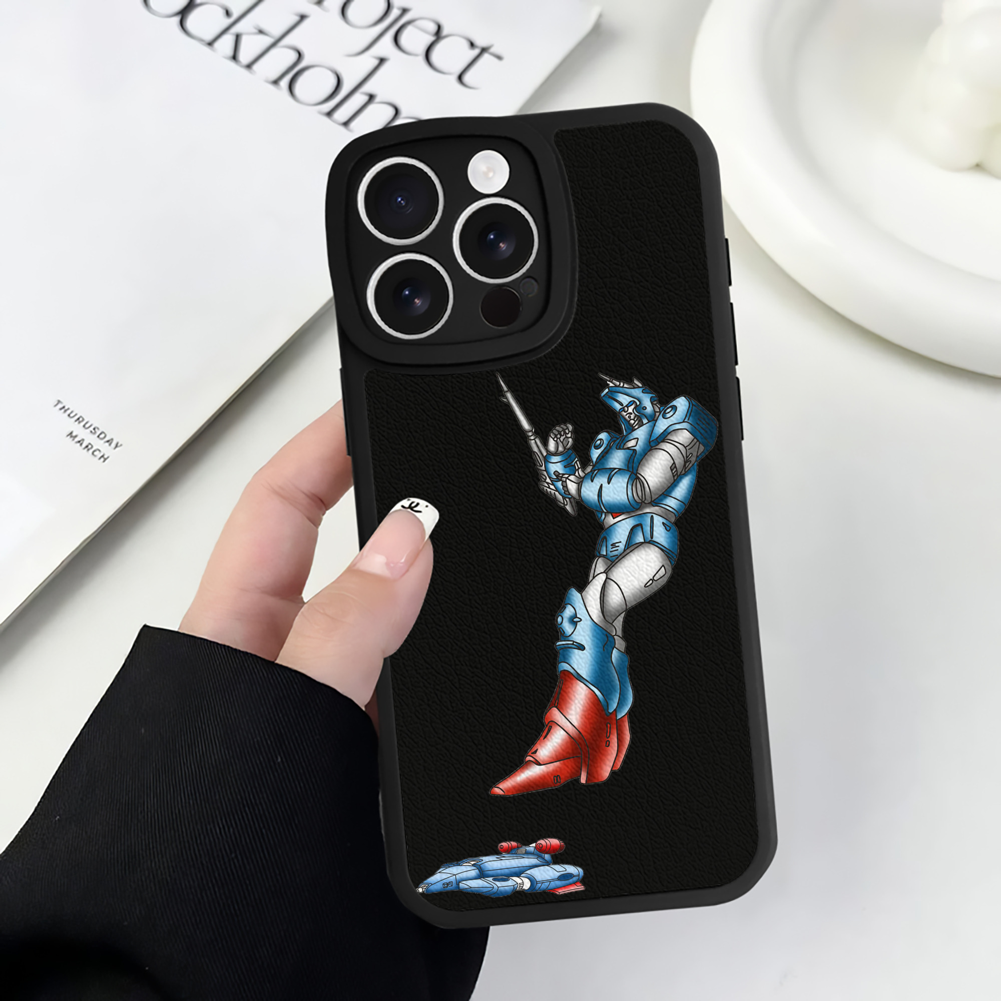 （画像用）  【iPhone 16シリーズ対応】シリコンスマホケース（レザー調） 材質：シリコン